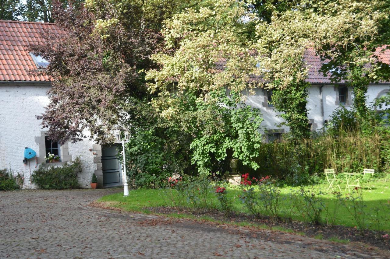 La Gentilhommiere Du Chateau De Ragnies Bagian luar foto