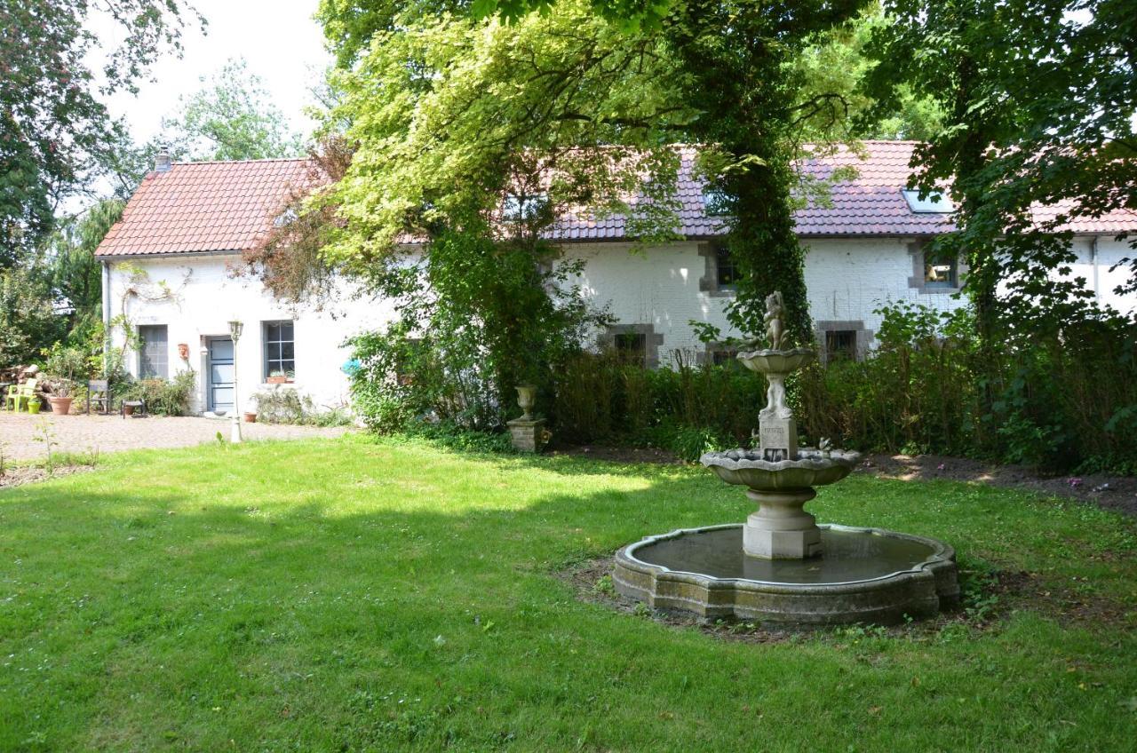 La Gentilhommiere Du Chateau De Ragnies Bagian luar foto